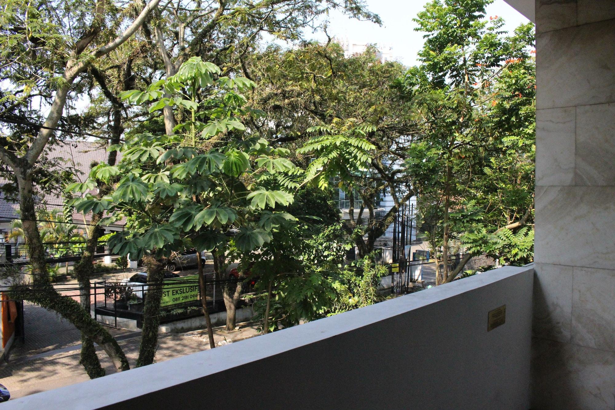House Sangkuriang Hotel Bandung Luaran gambar