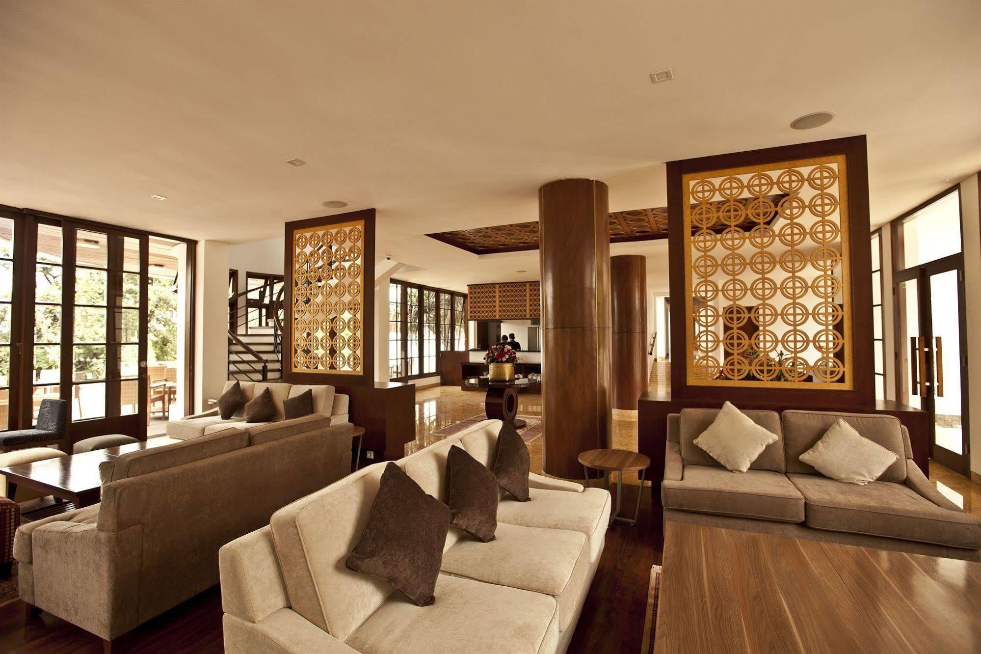 House Sangkuriang Hotel Bandung Luaran gambar